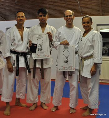 Andreas S. und Harum haben den ersten Dan