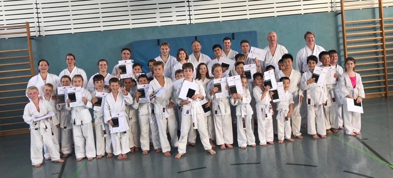 Prüfungen bestanden - und ab in die Sommerferien